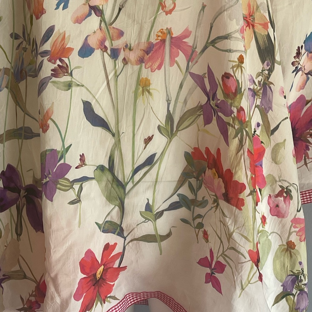 Johnny Was Floral Cream Tunic - Picture 4 of 4